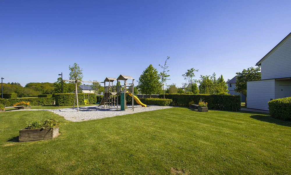 Speelplein - Vakantiehuis te koope ine de Golden Lakes Village