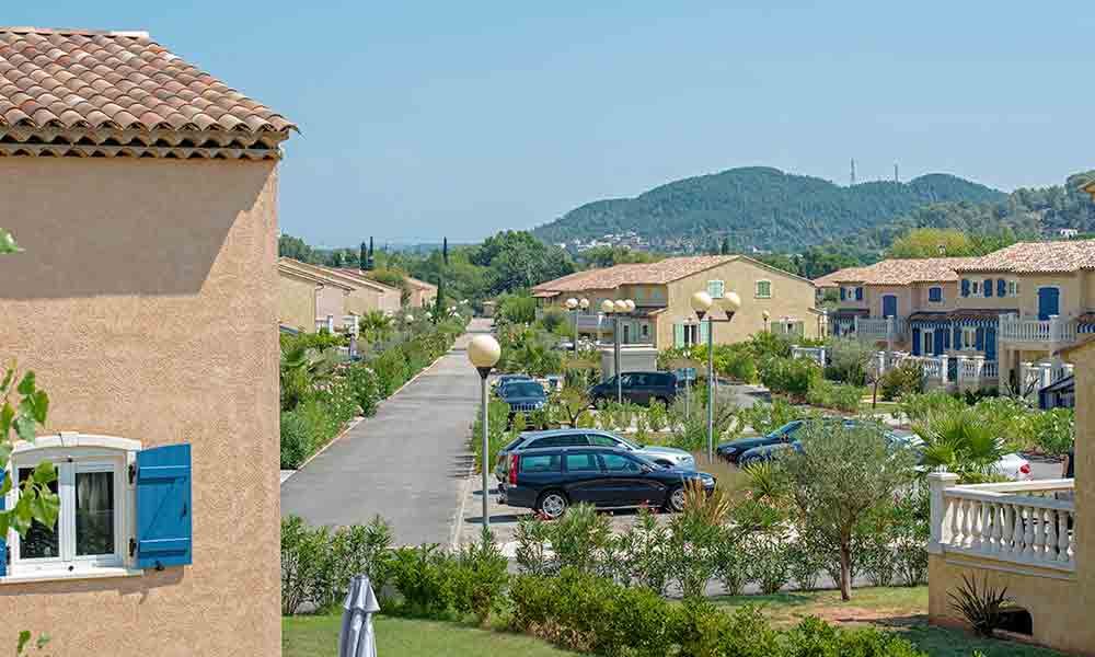  tweede verblijf te kopen in Clos des Oliviers.