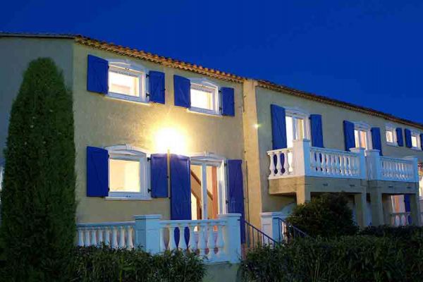 Villa te koop - 4 slaapkamers